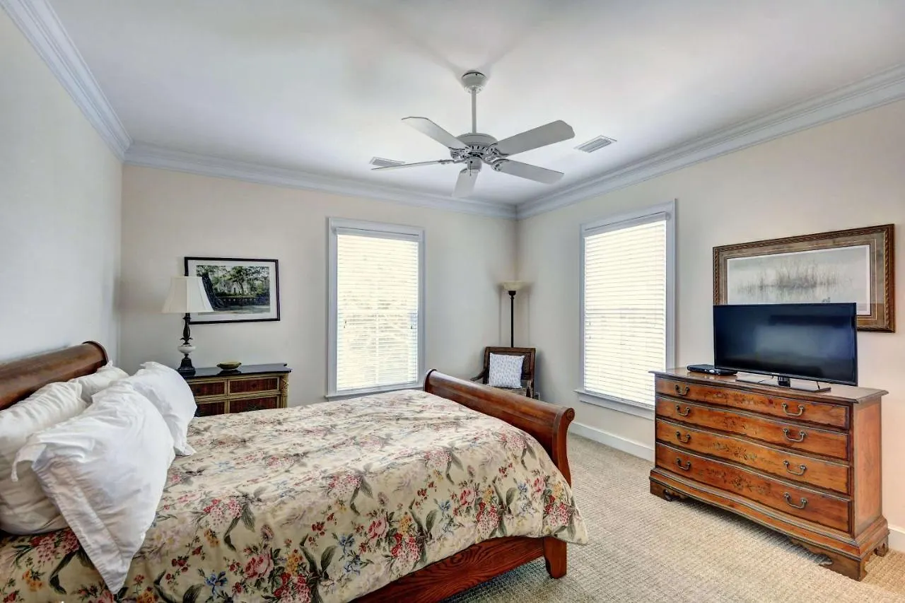 2225 Bruce Drive By Hodnett Cooper St. Simons Island