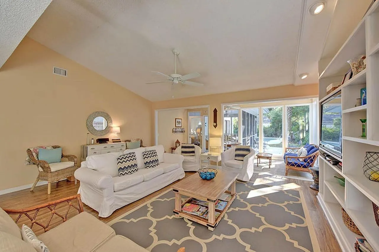 2108 Bruce Drive By Hodnett Cooper Holiday home St. Simons Island