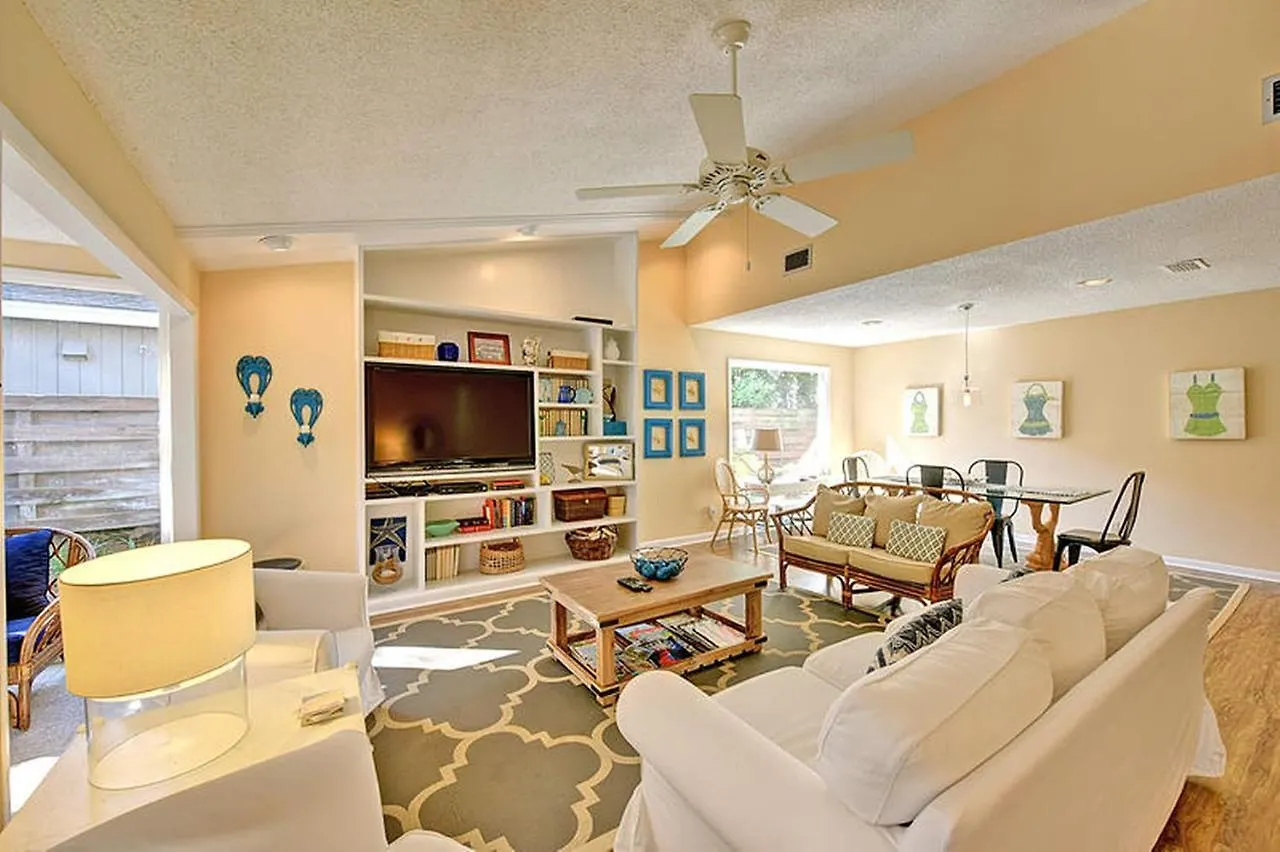 2108 Bruce Drive By Hodnett Cooper