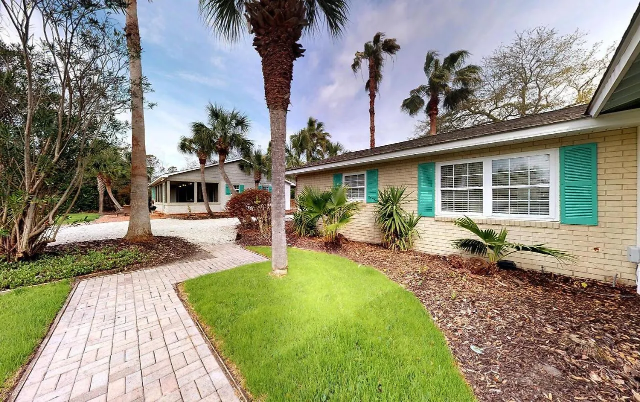 421 & 423 Arnold 416 Union By Hodnett Cooper * St. Simons Island