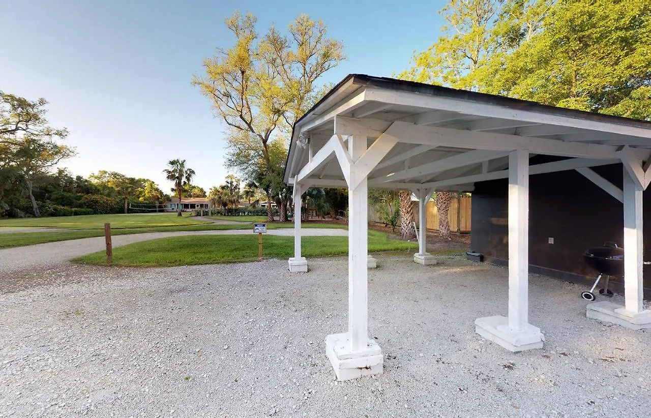 421 & 423 Arnold 416 Union By Hodnett Cooper *