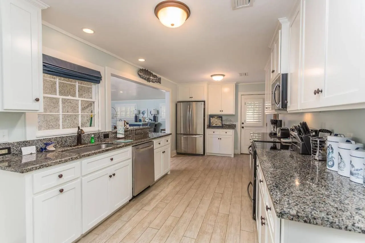 619 Bartow Street By Hodnett Cooper Holiday home