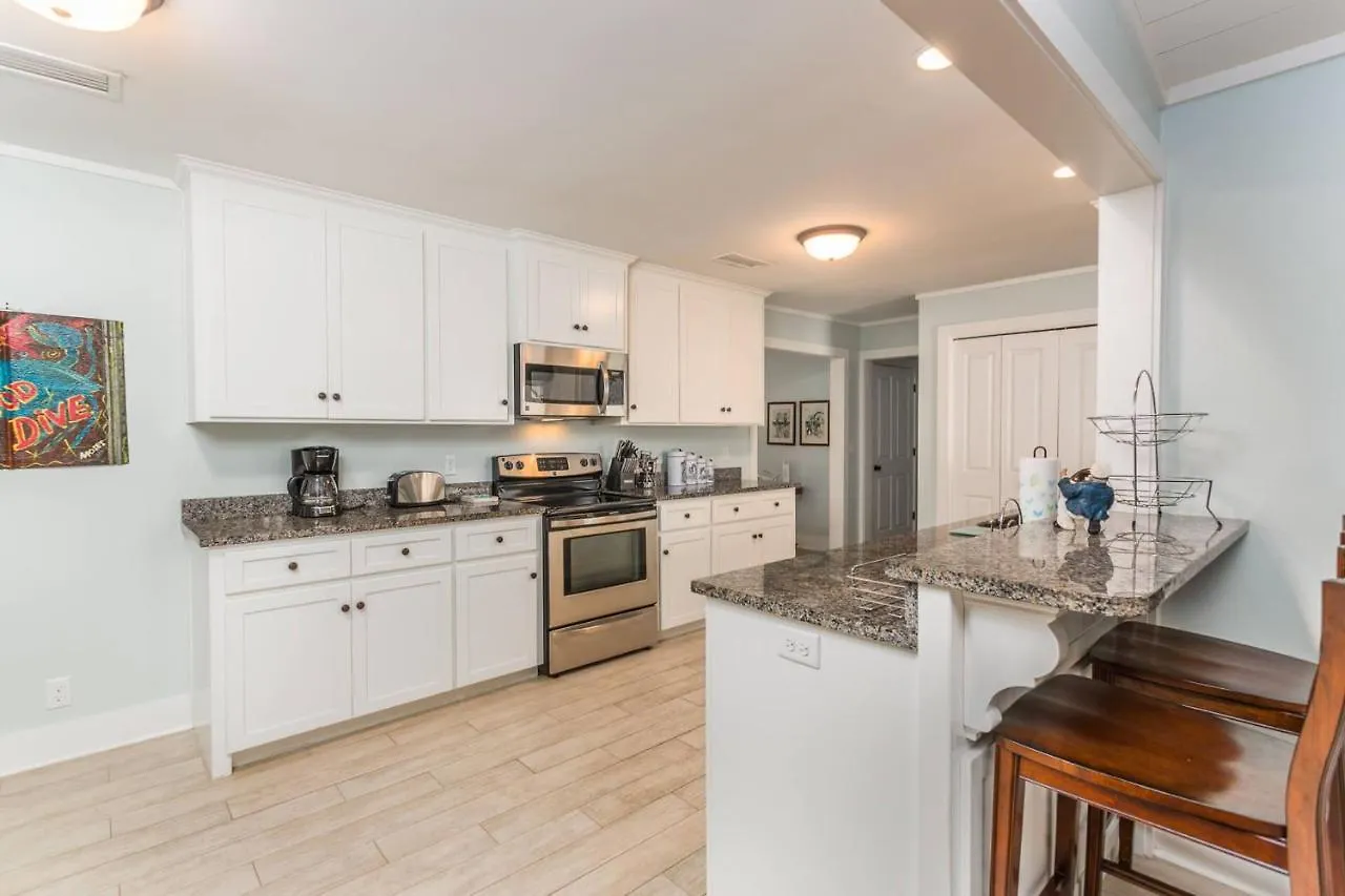 619 Bartow Street By Hodnett Cooper Holiday home St. Simons Island