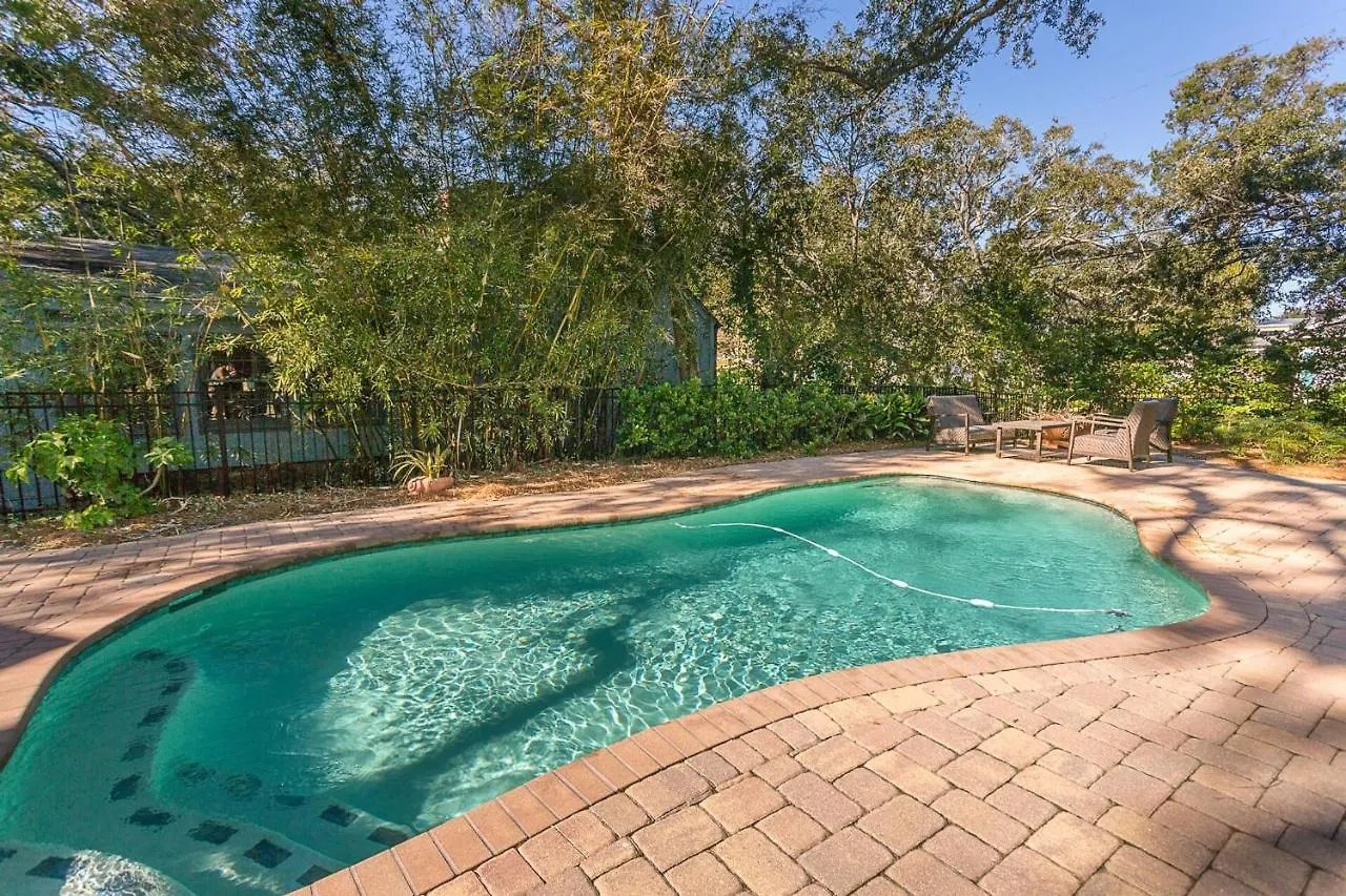 4311 6th Street By Hodnett Cooper