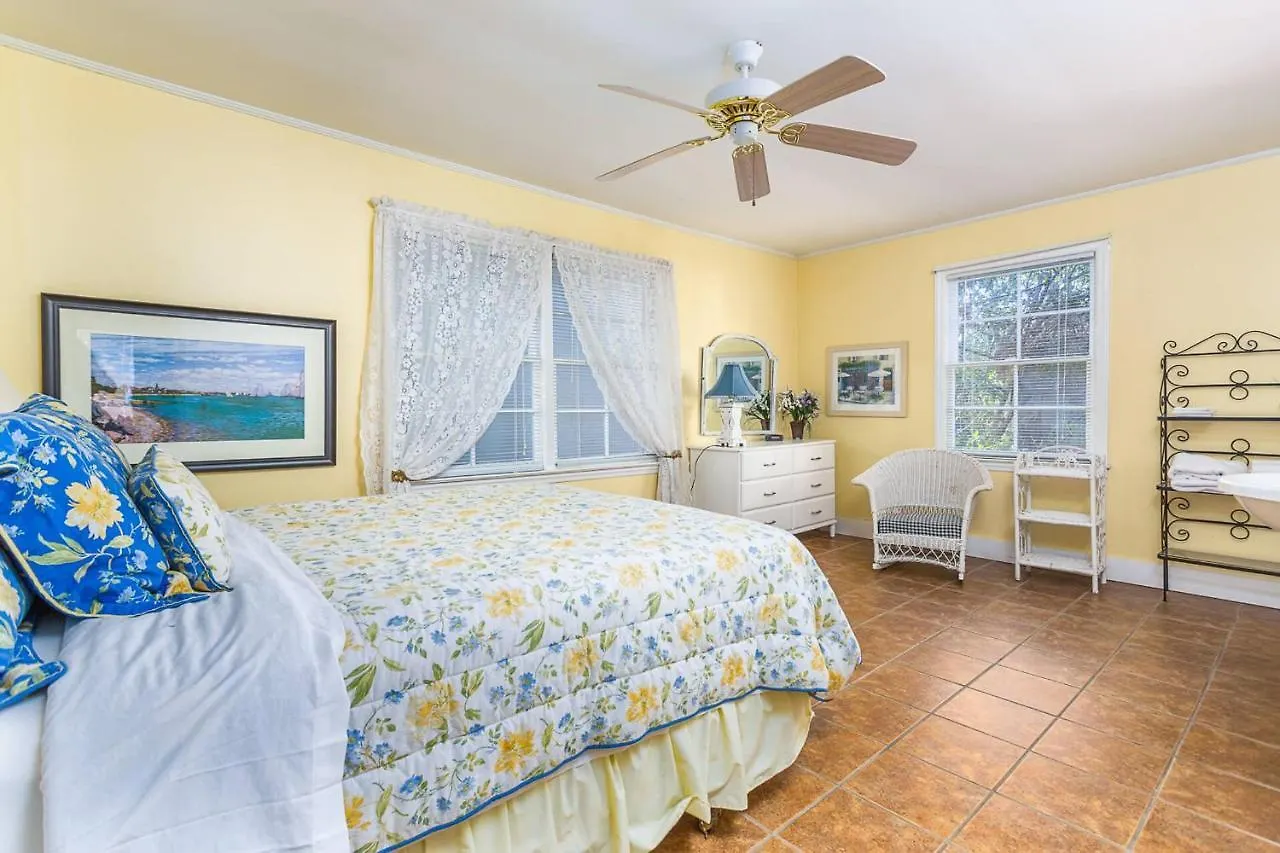 4311 6th Street By Hodnett Cooper Holiday home