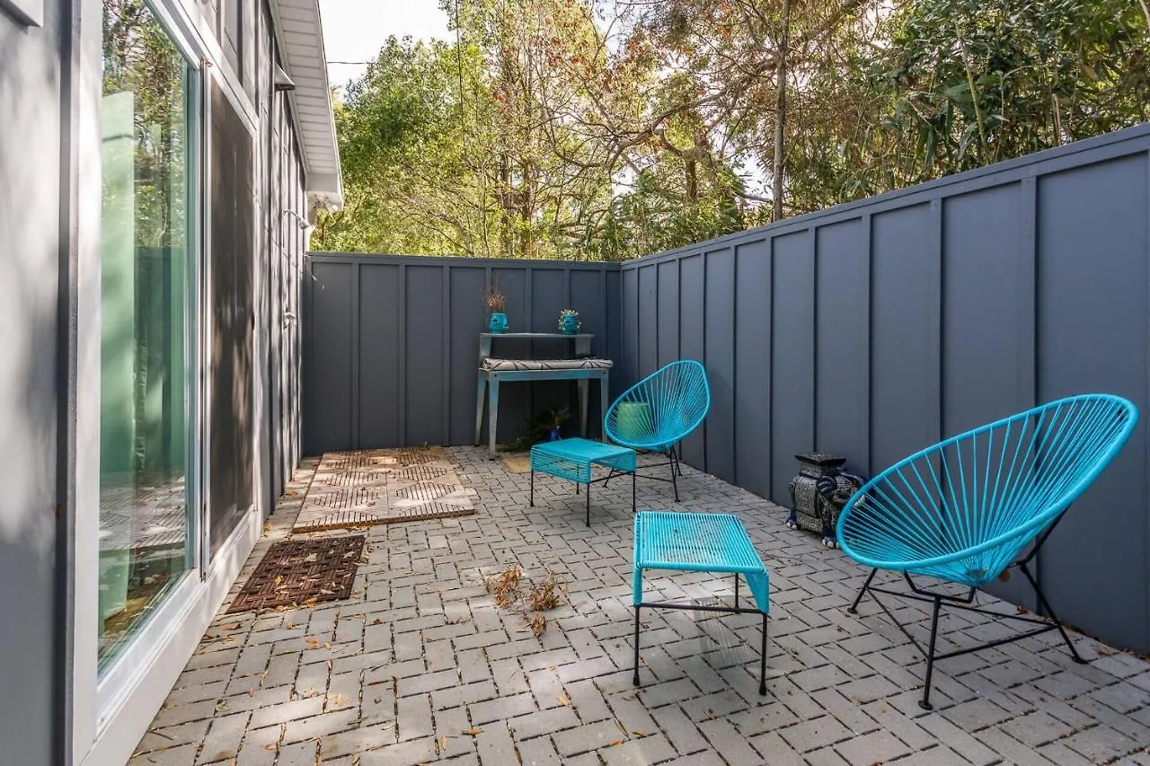 1157 College By Hodnett Cooper Holiday home St. Simons Island
