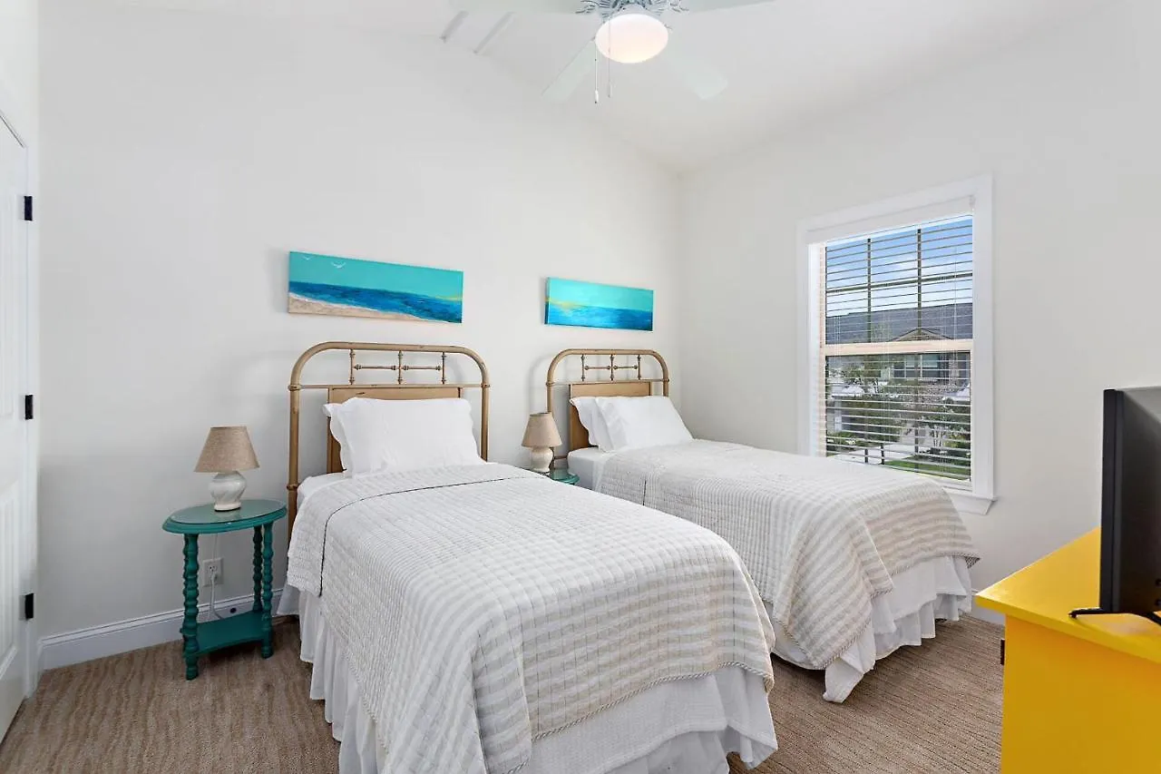 Apartment 601 Mariners Circle By Hodnett Cooper *