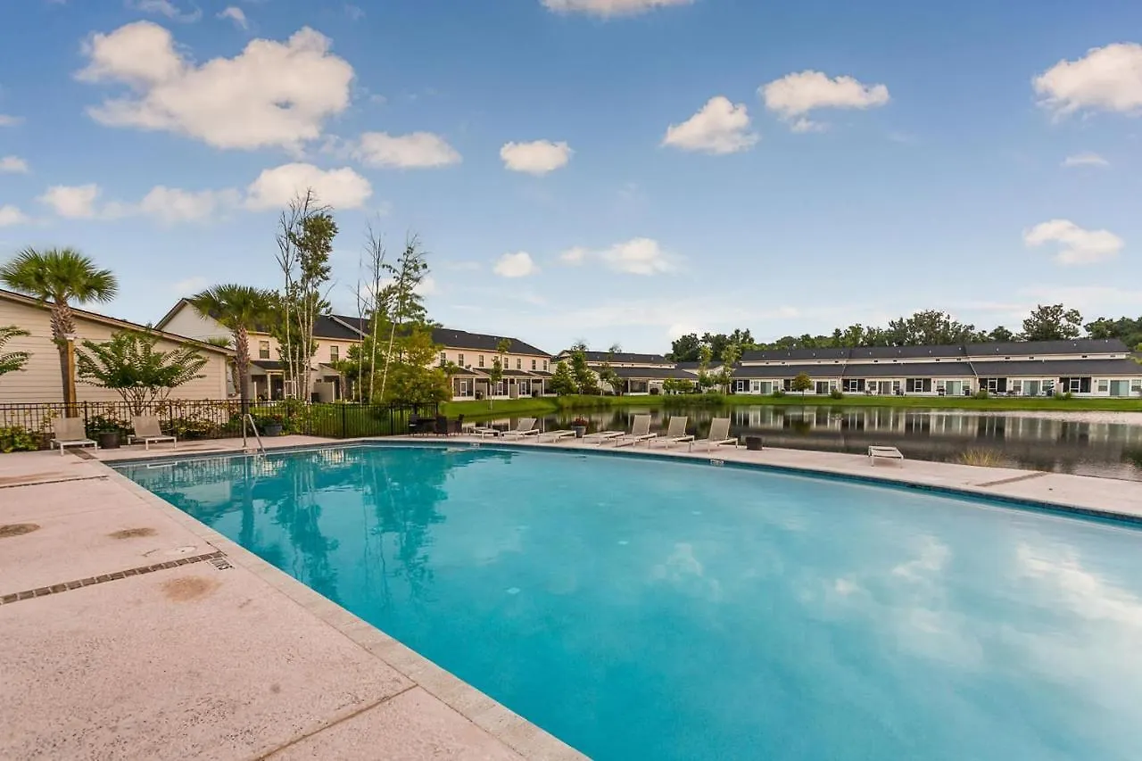 601 Mariners Circle By Hodnett Cooper *