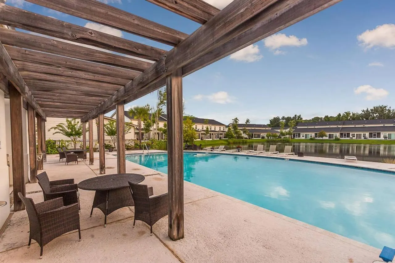 601 Mariners Circle By Hodnett Cooper *