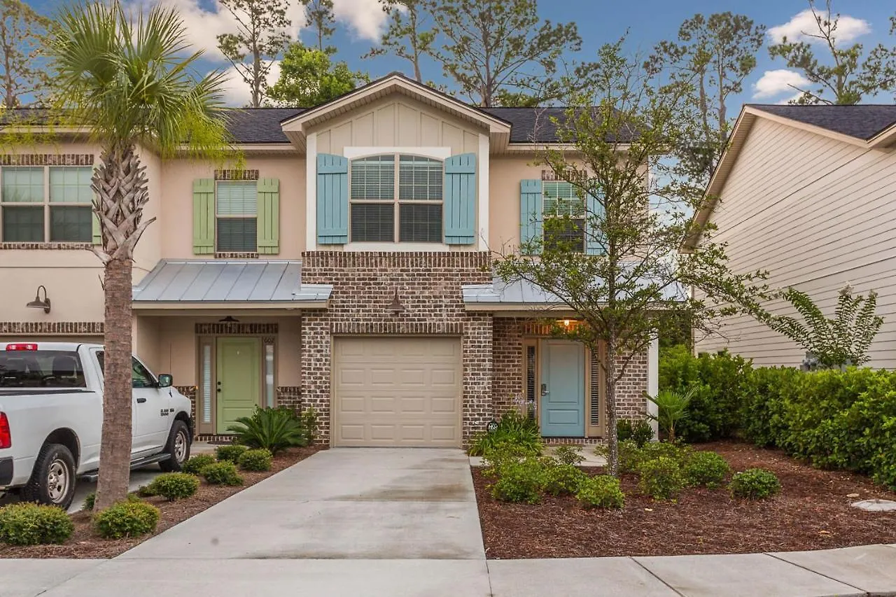 Apartment 601 Mariners Circle By Hodnett Cooper