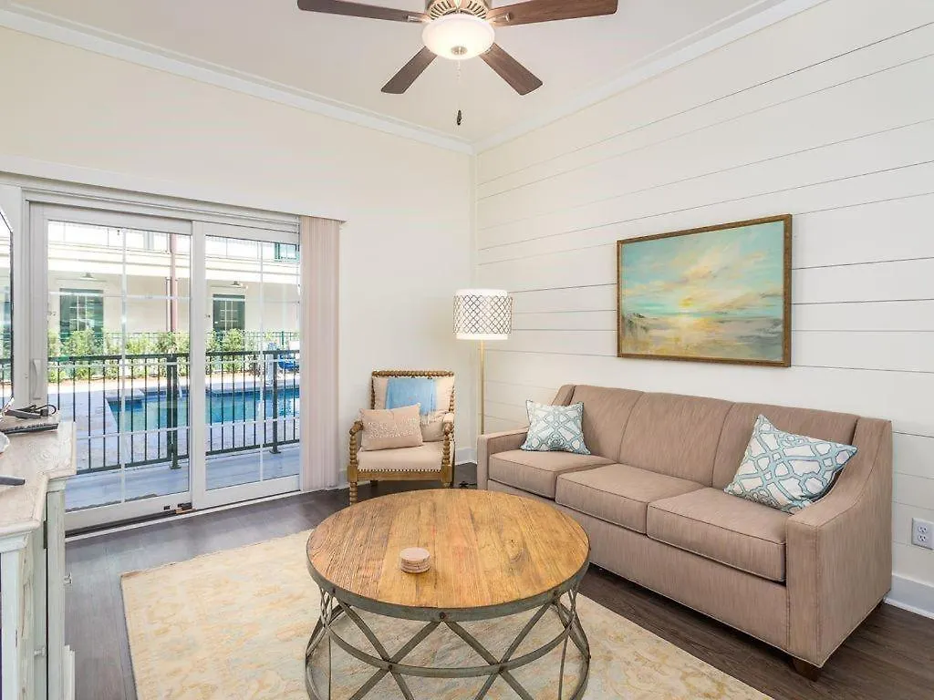 400 Ocean King Poolside Holiday home St. Simons Island