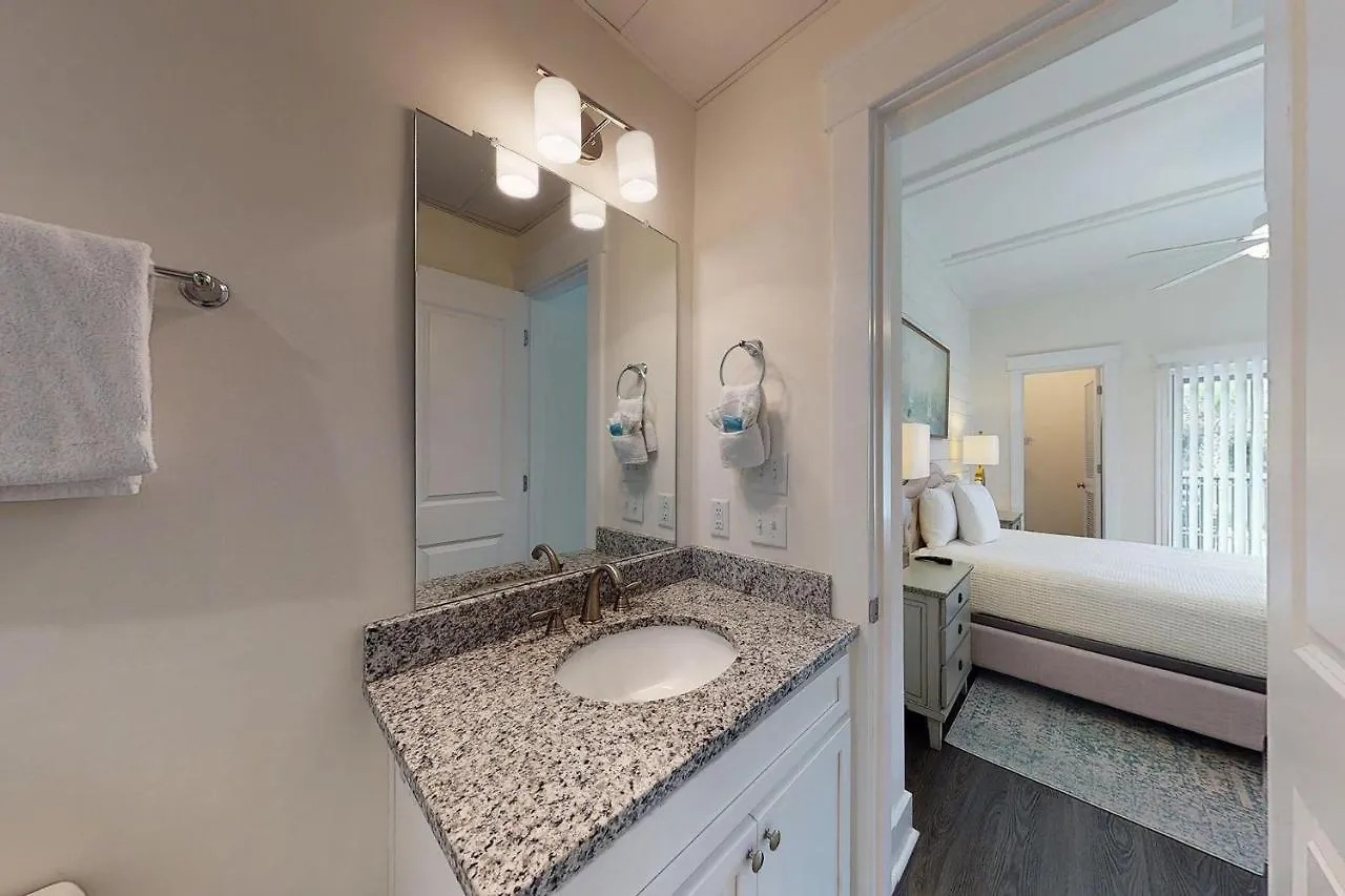 400 Ocean King Poolside St. Simons Island