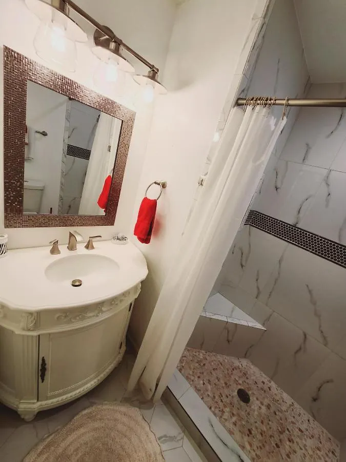 F3 Close To Front Heated Pool Apartment *