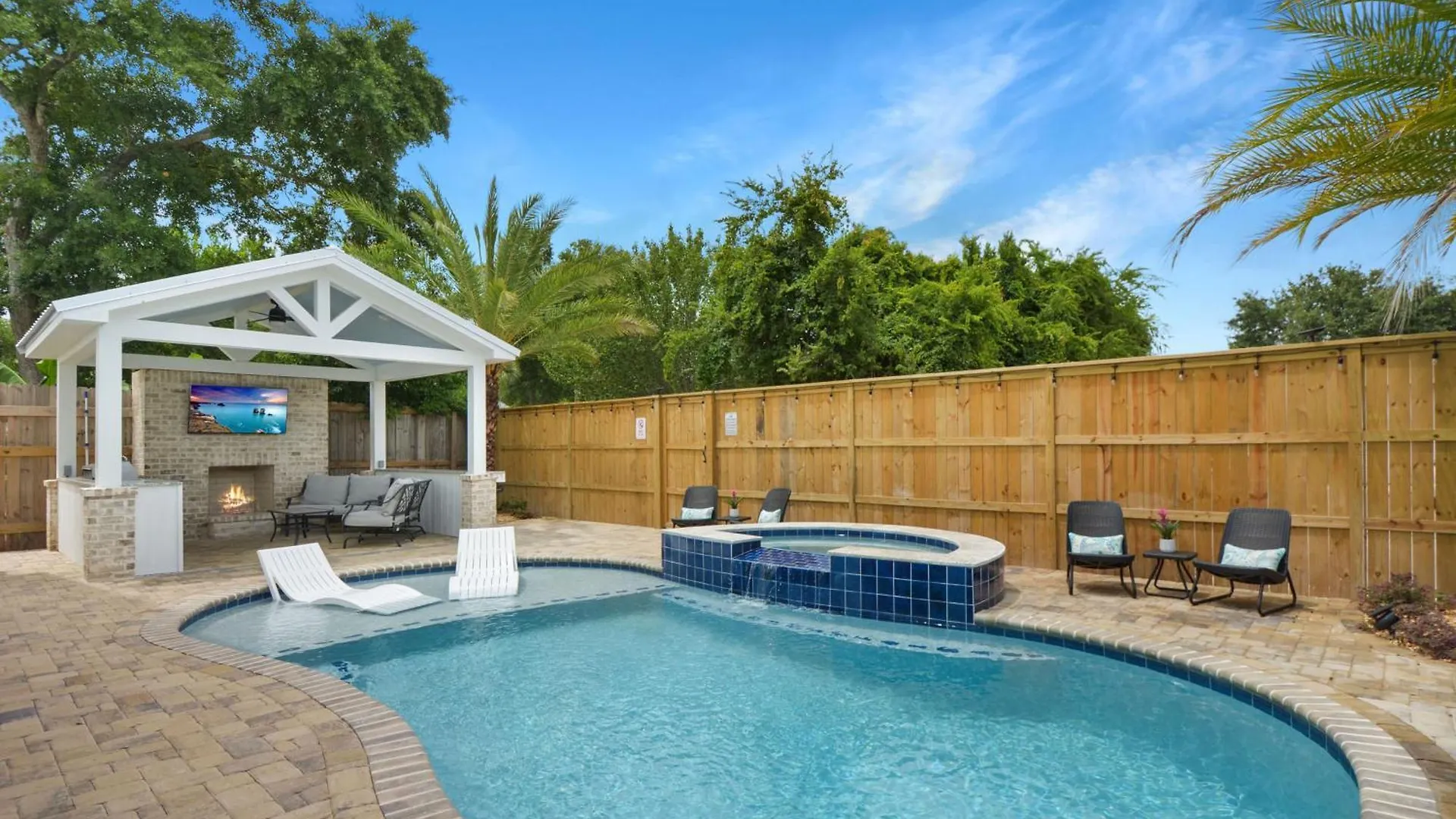 Island Attitude * St. Simons Island