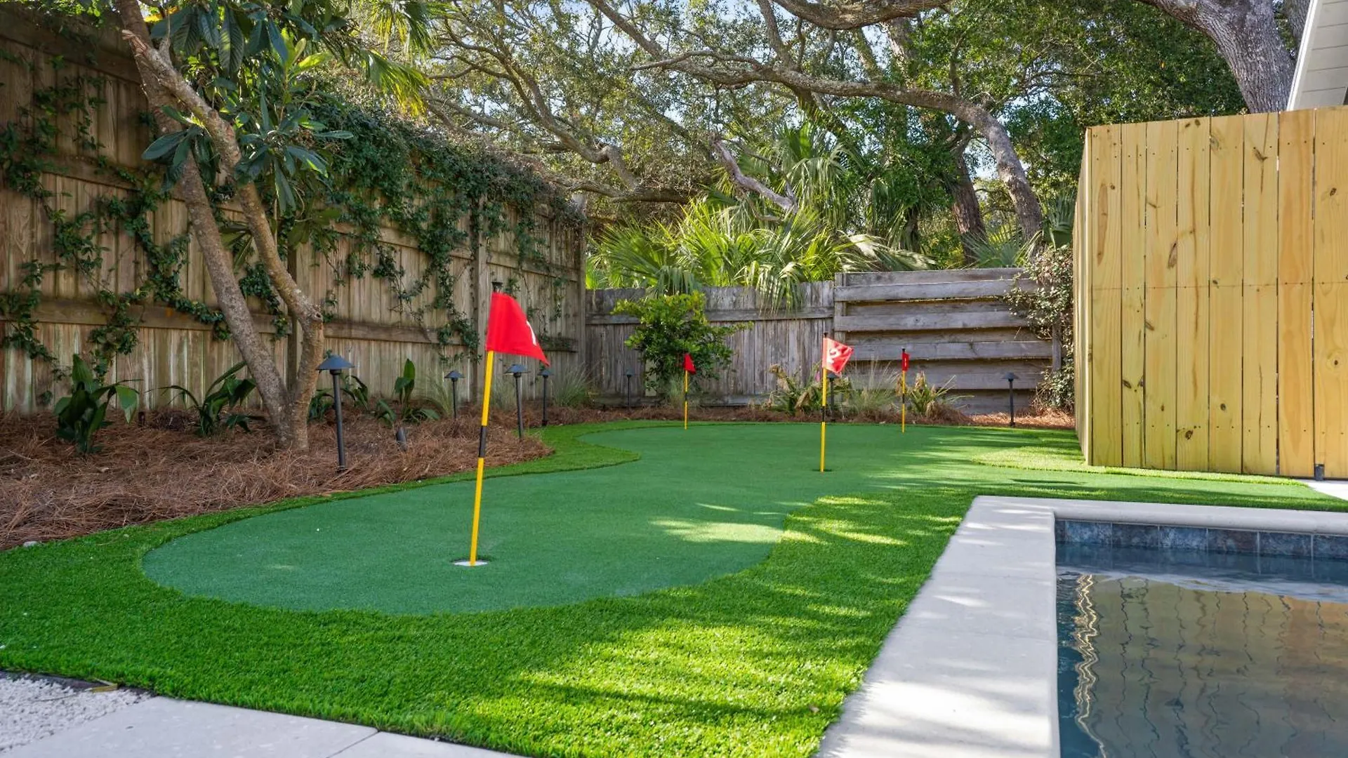 Tabbystone - 4323 Fourteenth Street