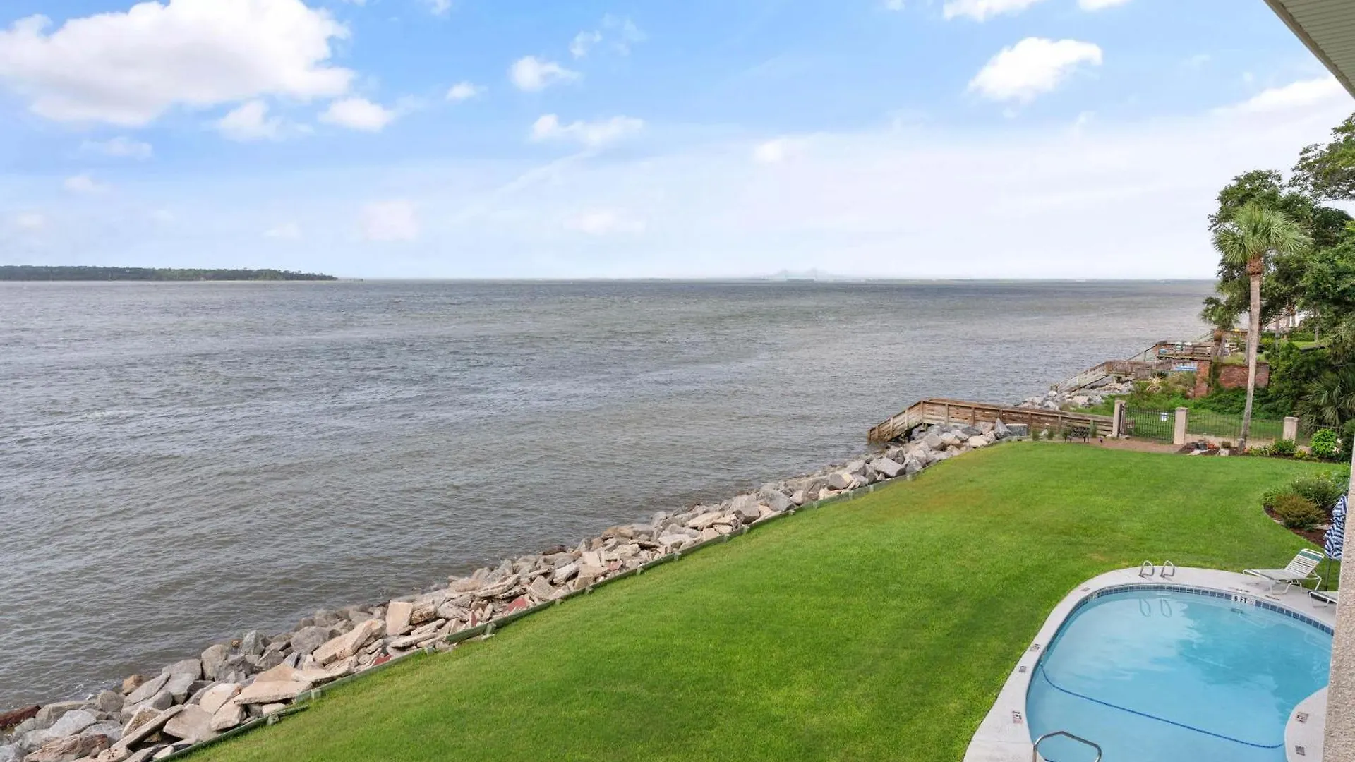Holiday home Pier Pointe #305 - 100 Floyd Street, Unit 305