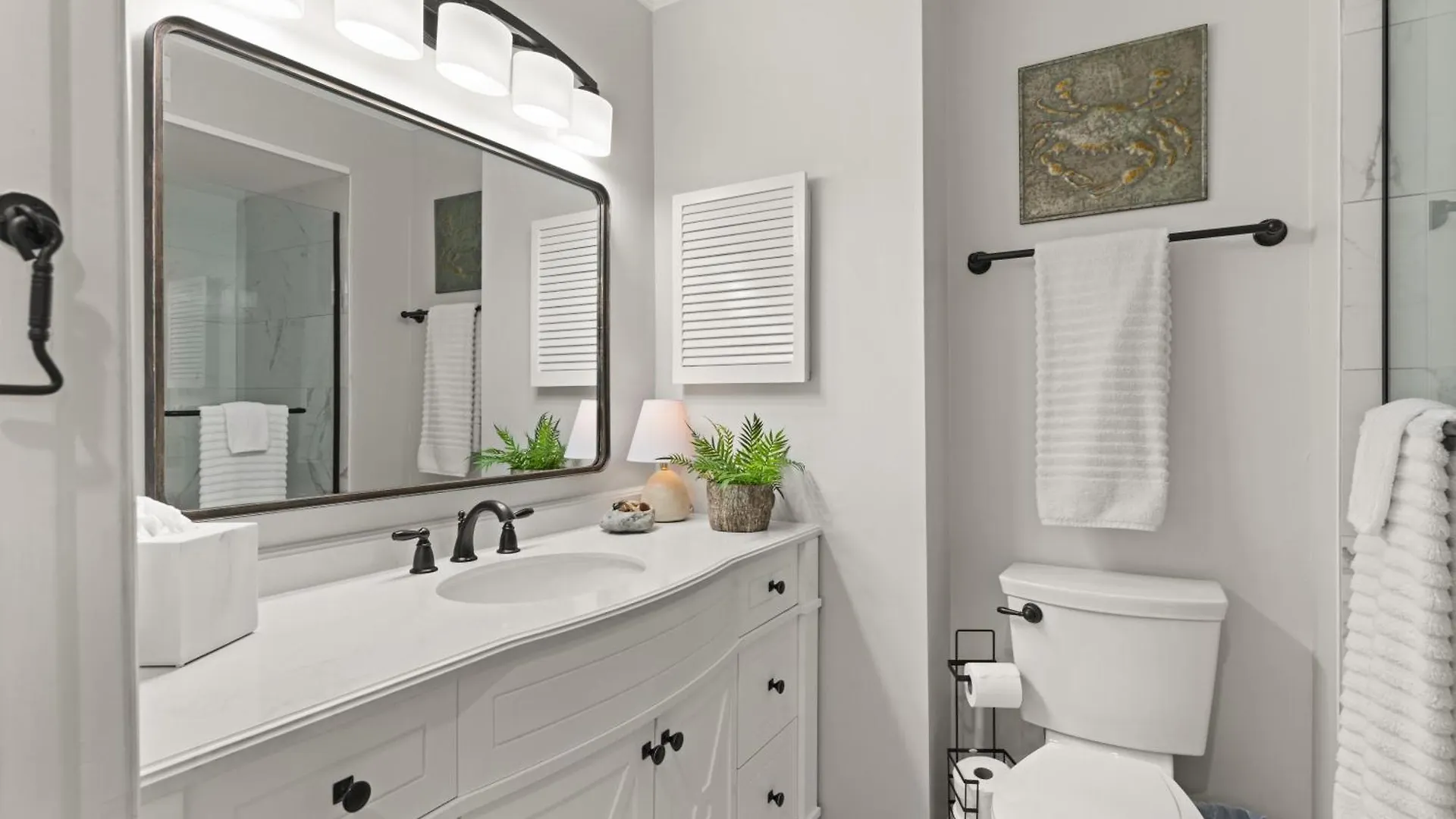Pier Pointe #305 - 100 Floyd Street, Unit 305