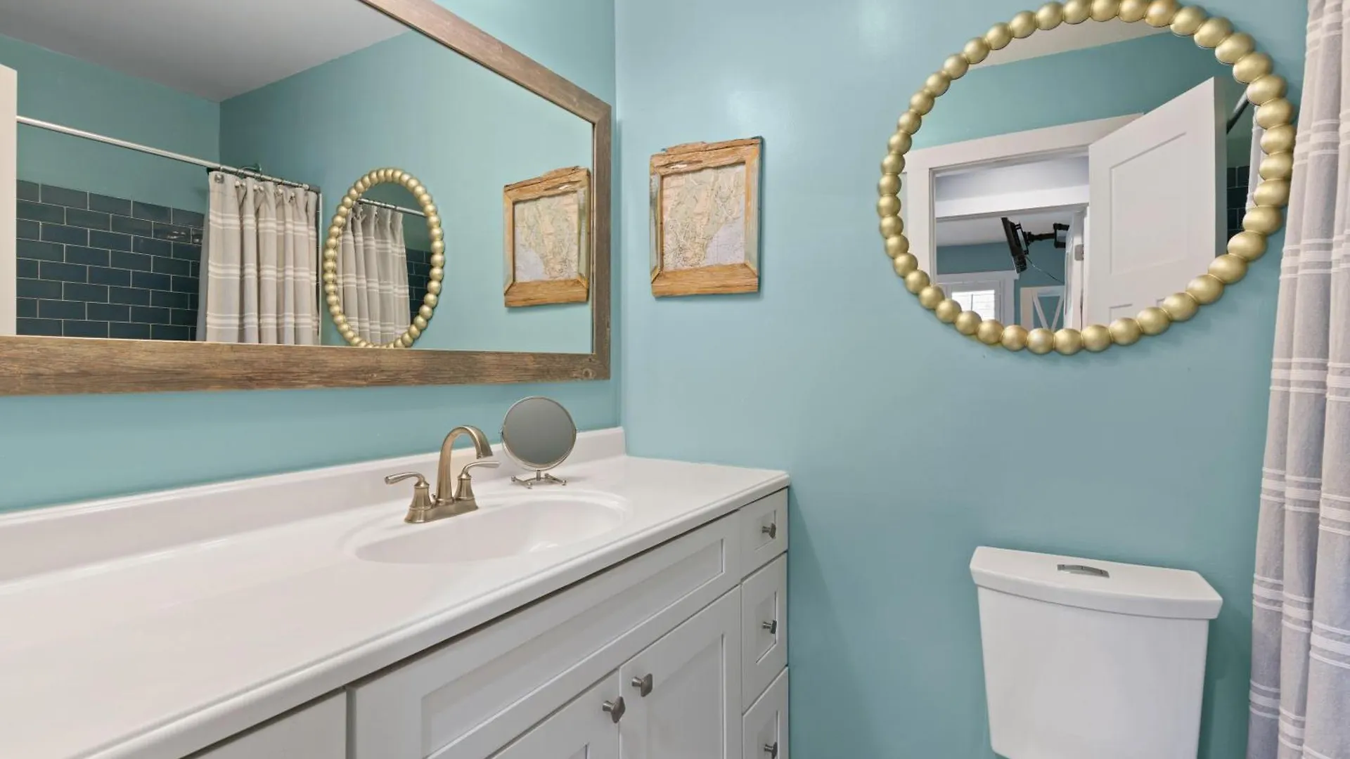 C Gull's Hideaway - 314 Peachtree Street * St. Simons Island