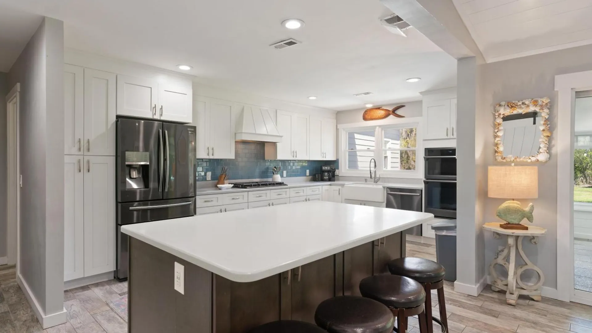 C Gull's Hideaway - 314 Peachtree Street