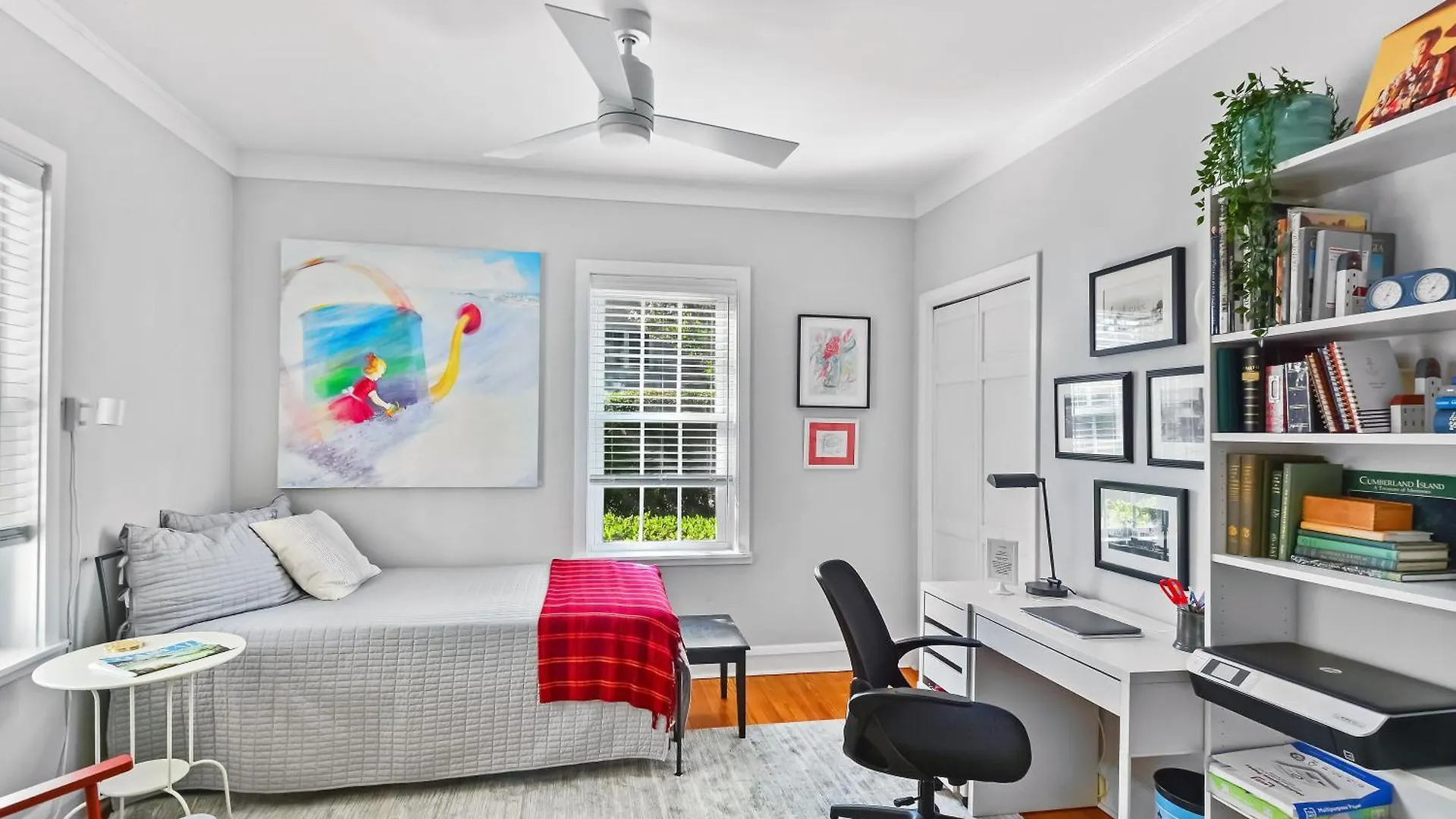 Large And Bright East Home! St. Simons Island