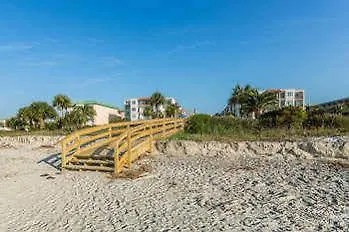 Hodnett Coopers Club Hotel 3*