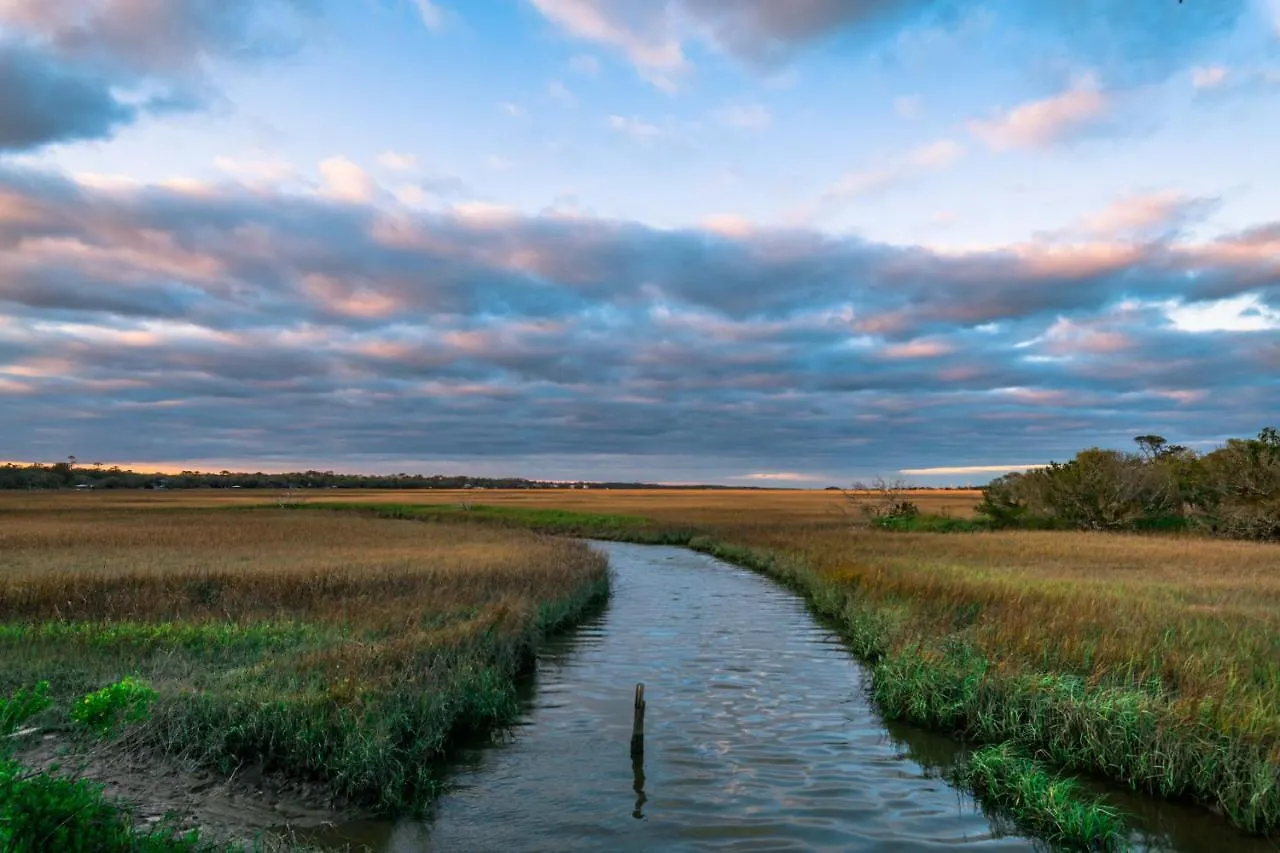 1 East Causeway By Hodnett Cooper Holiday home St. Simons Island