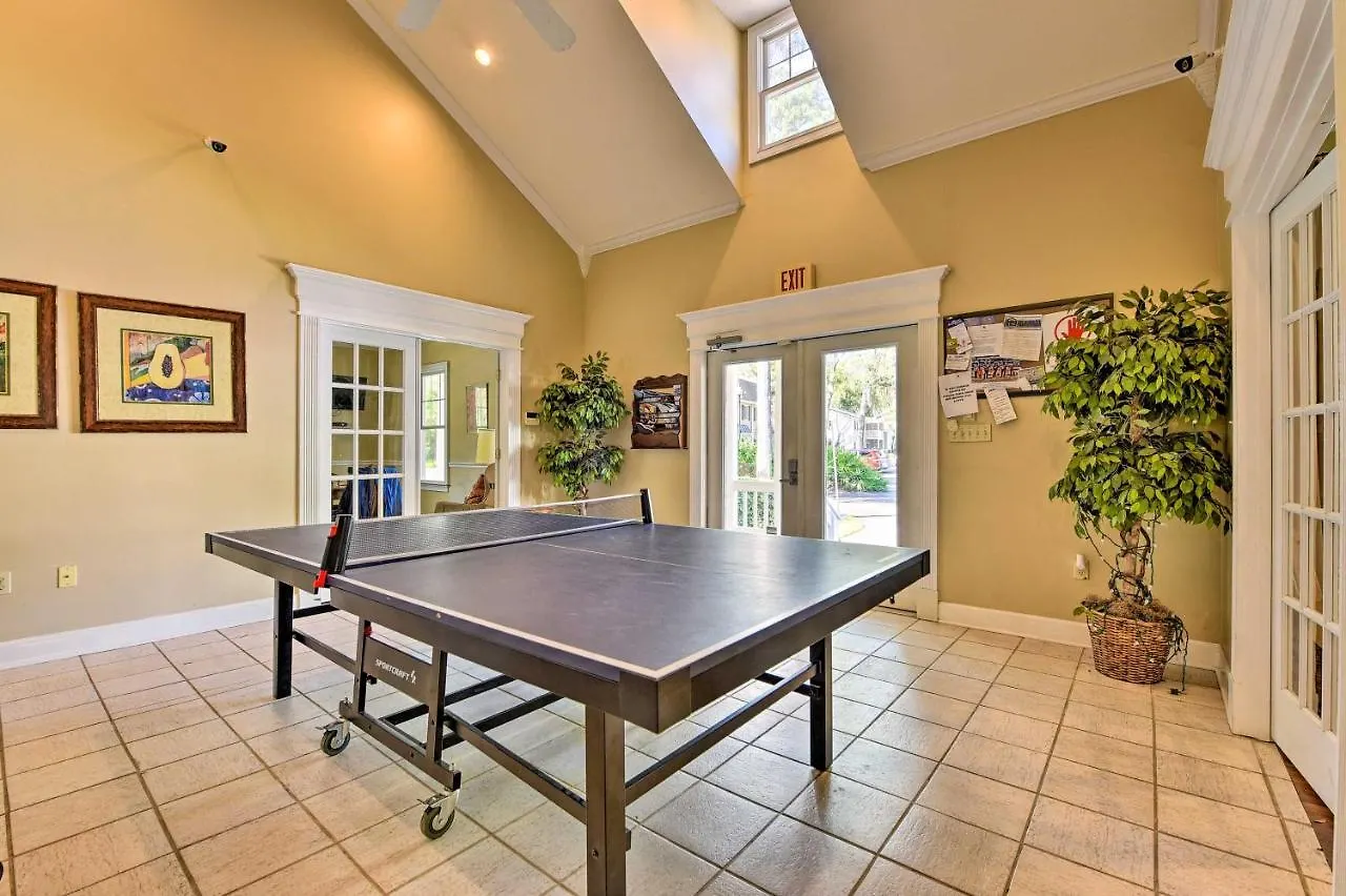 Resort-style In St Simons About 1 Mi To Pier! Apartment *